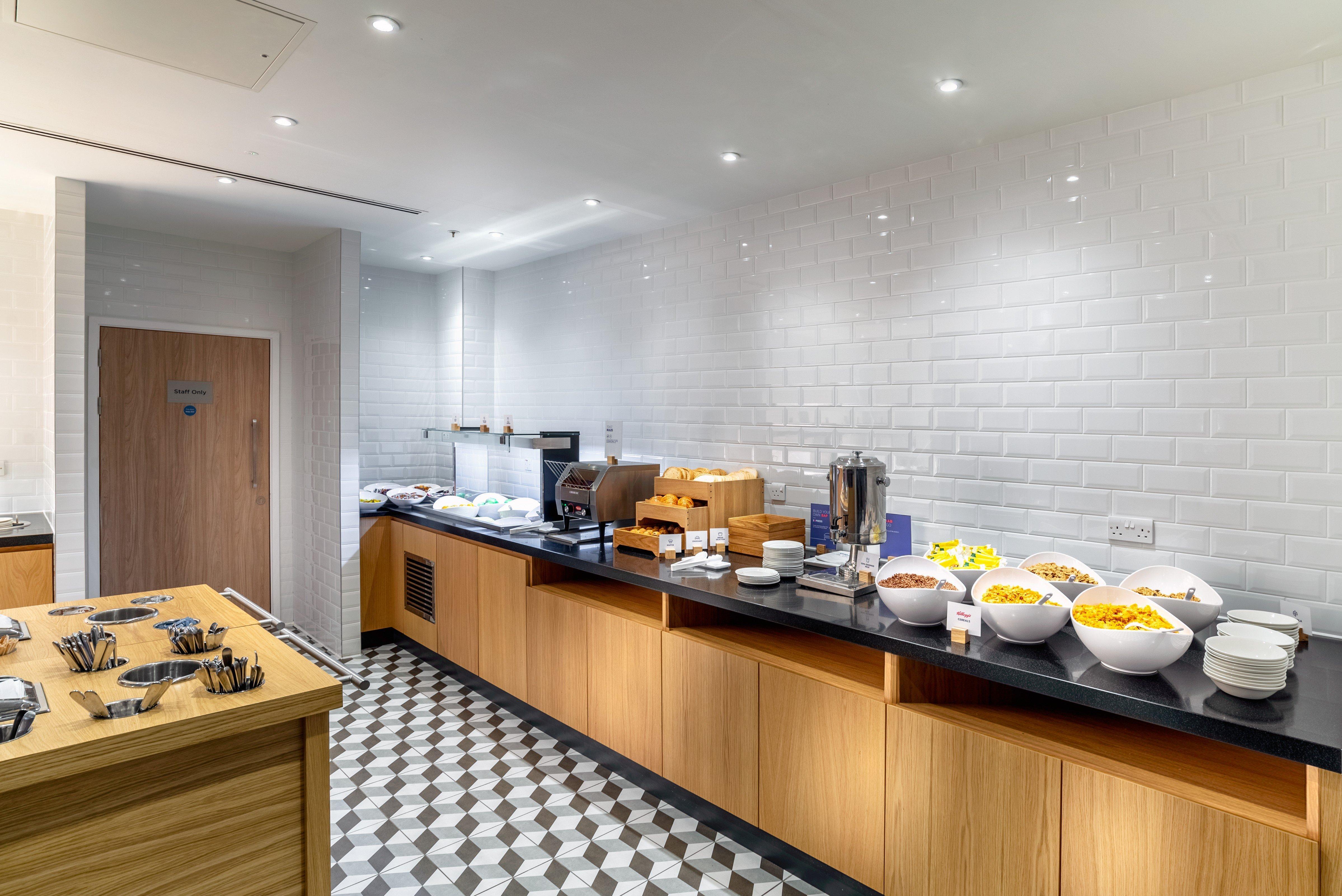 Express - London Heathrow T4 By Ihg Hotel