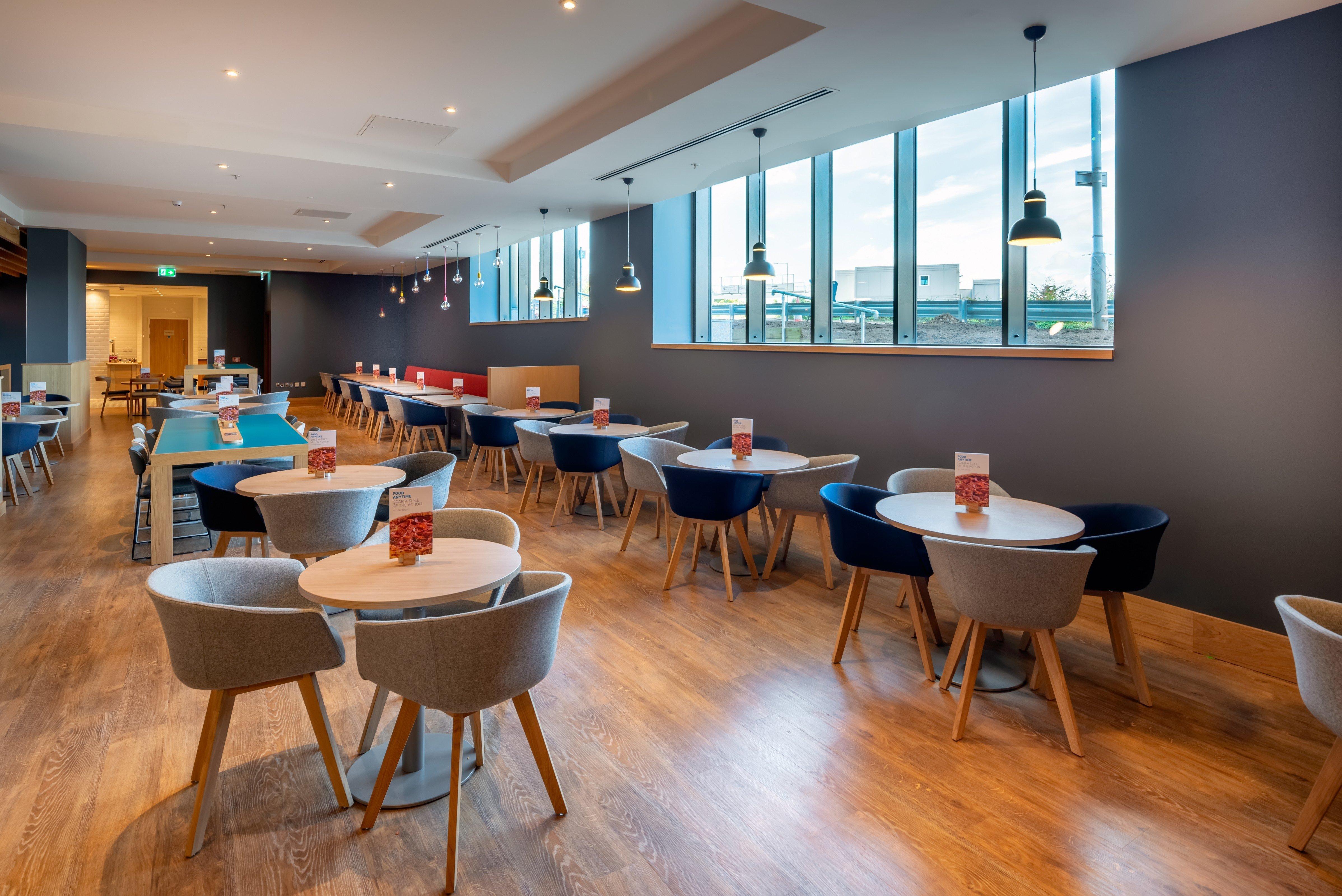 Express - London Heathrow T4 By Ihg