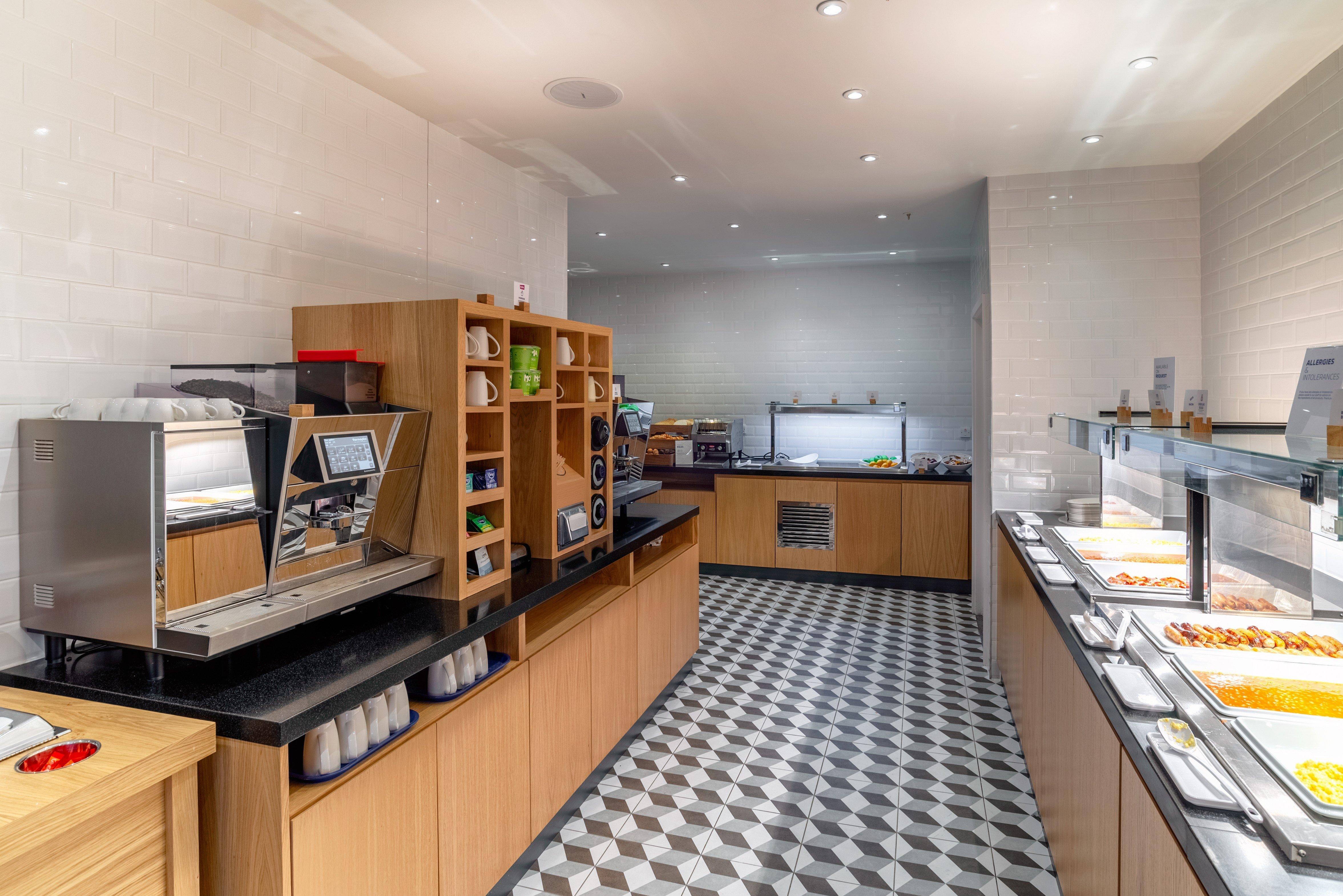 Hotel Express - London Heathrow T4 By Ihg