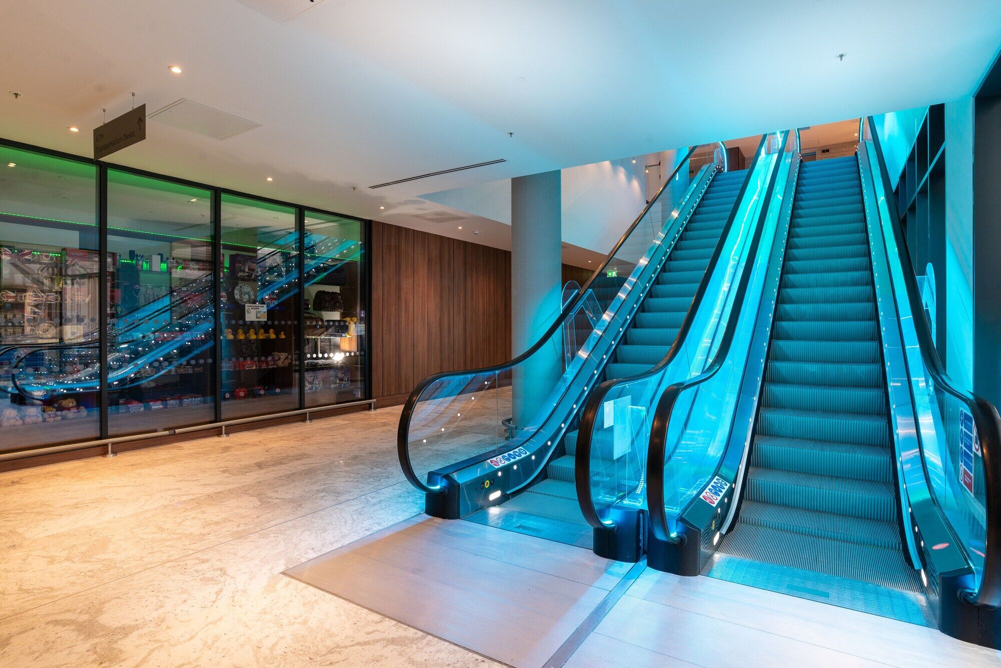 Express - London Heathrow T4 By Ihg Hotel 4*